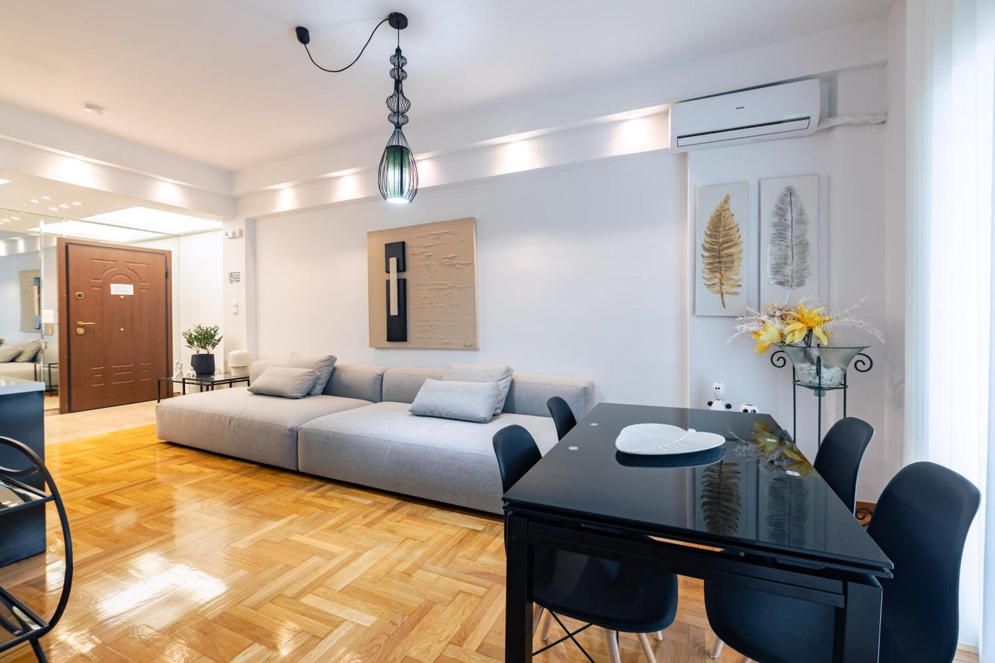Apartment In Glyfada Center 雅典 外观 照片